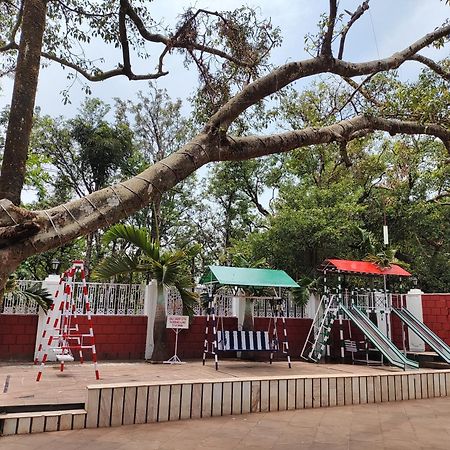 Jaffer Bhai'S Brickland Hotel Panchgani Eksteriør billede