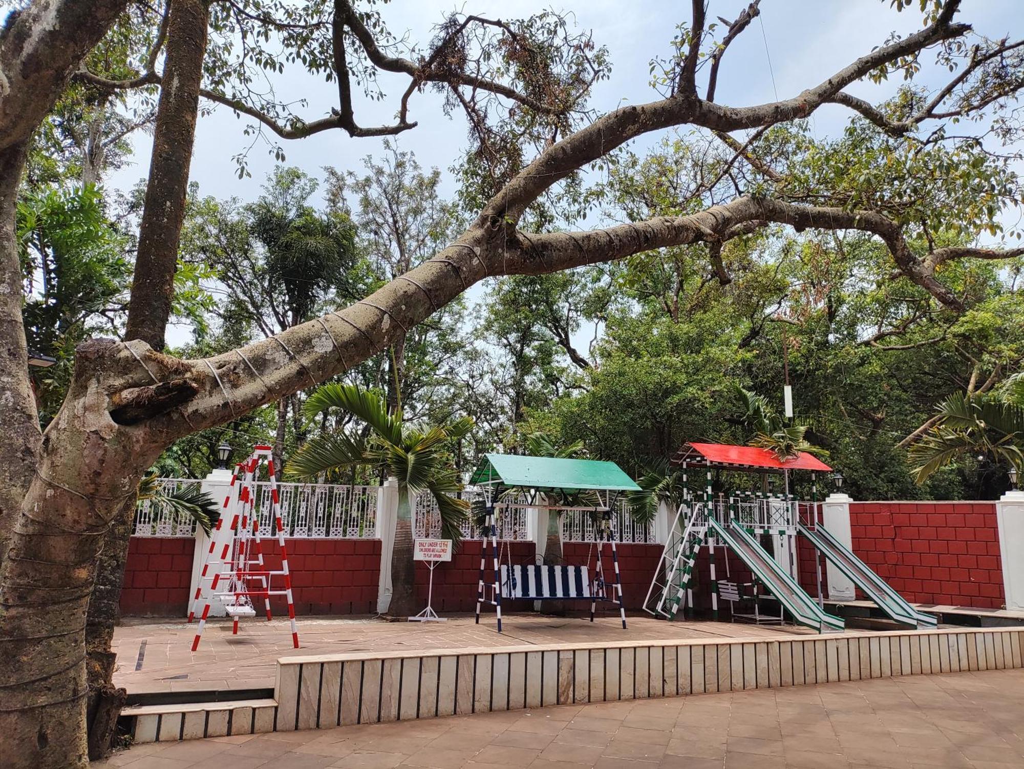 Jaffer Bhai'S Brickland Hotel Panchgani Eksteriør billede