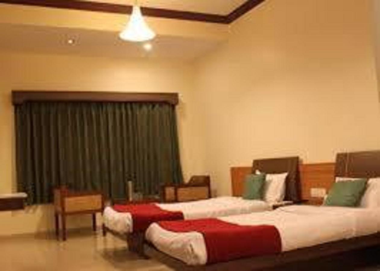 Jaffer Bhai'S Brickland Hotel Panchgani Eksteriør billede