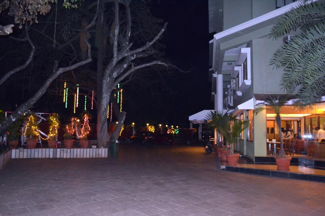 Jaffer Bhai'S Brickland Hotel Panchgani Eksteriør billede